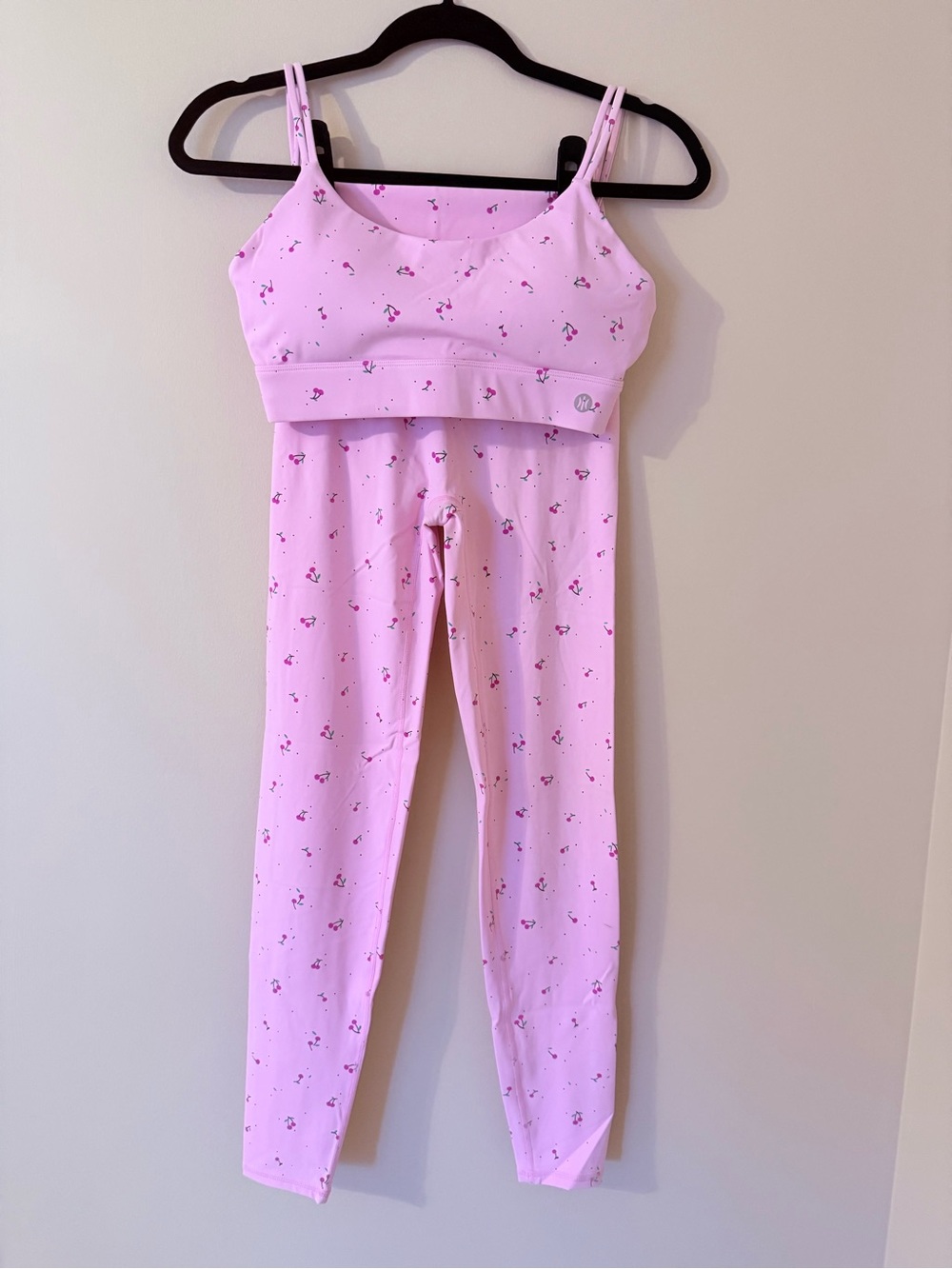 ASTORIA ACTIVEWEAR • Pink Cherry 🍒 Sports Bra & Leggings